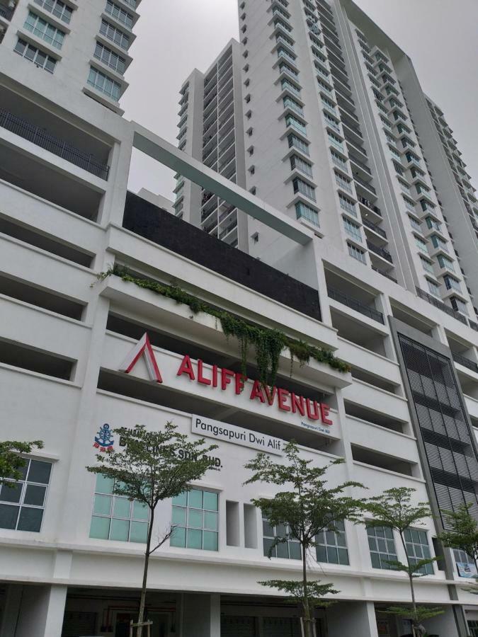 Aliff Avenue 2 Bedroom Homestay Johor Bahru Exterior photo