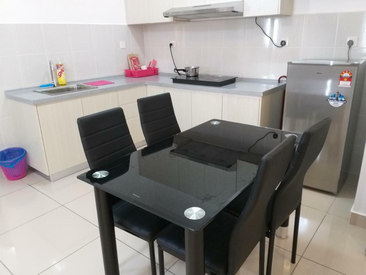Aliff Avenue 2 Bedroom Homestay Johor Bahru Exterior photo